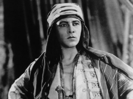 August 23 1926 Rudolph Valentino&nbsp;dies