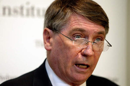 Dennis Richardson: Represents Defence on the China committee