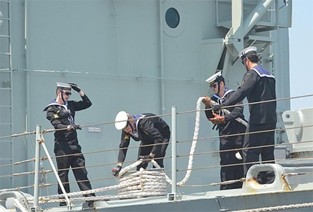 Australian frigate joins US Navy in East China Sea&nbsp;mission