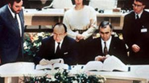 The Maastricht Treaty is signed
