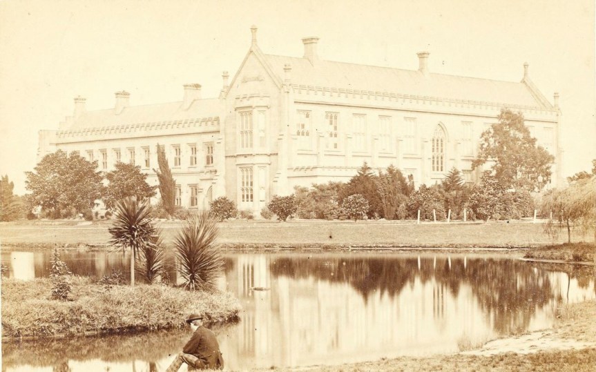 13 April in Australian&nbsp;History